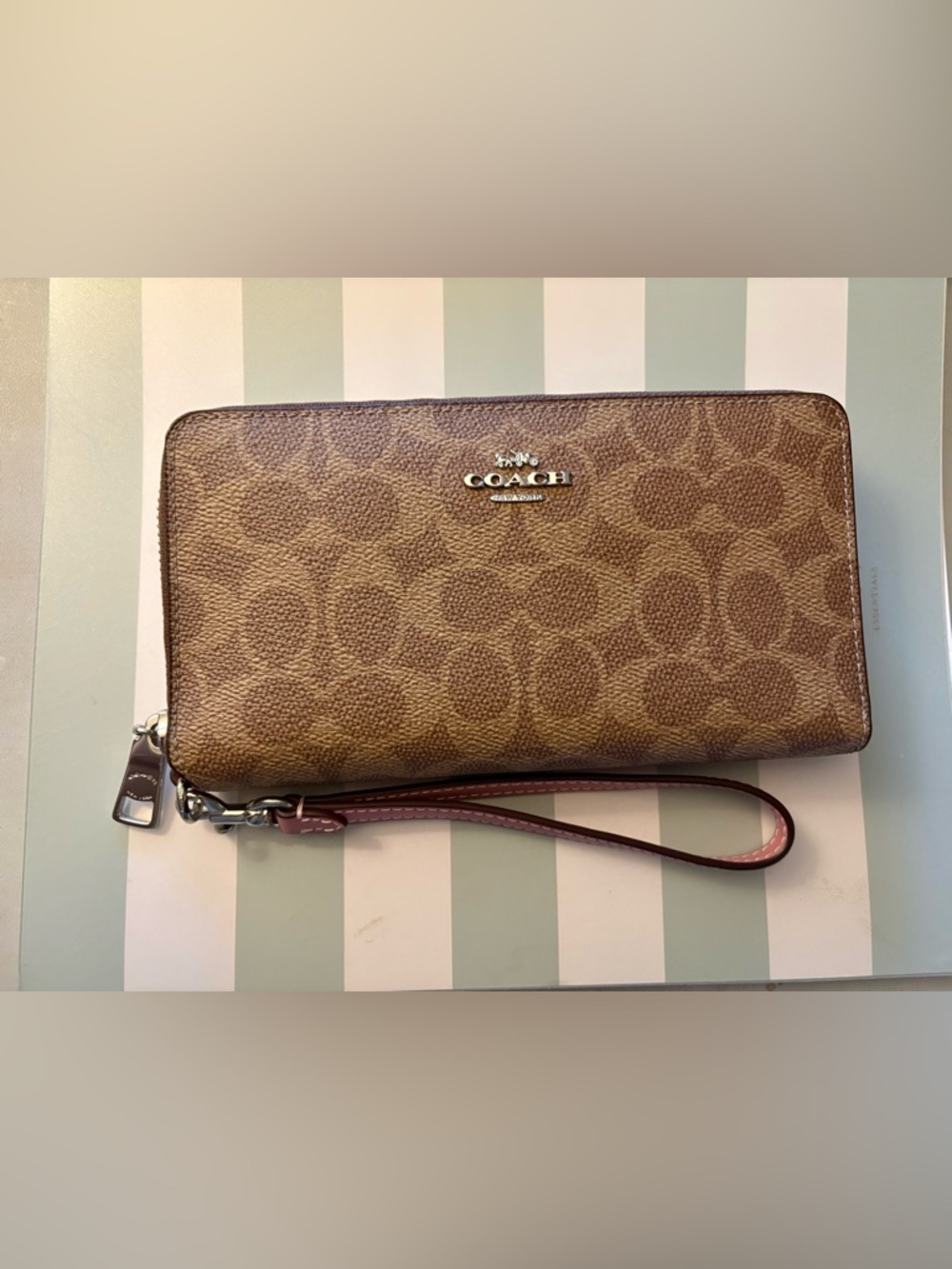 Coach Long zip around wallet